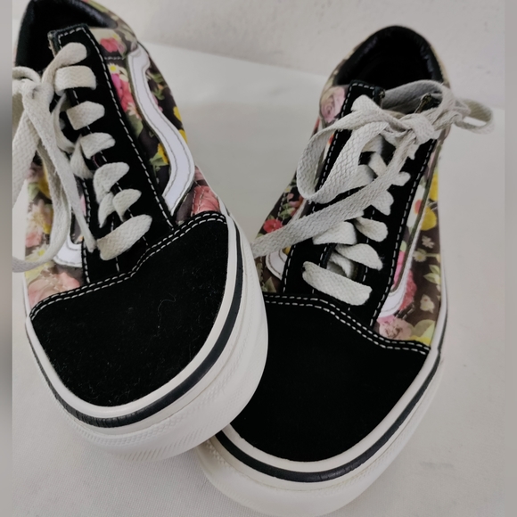 VANS Off The Wall Old Skool Black Suede Floral Skate Sneakers Women Size 5 - Picture 10 of 12